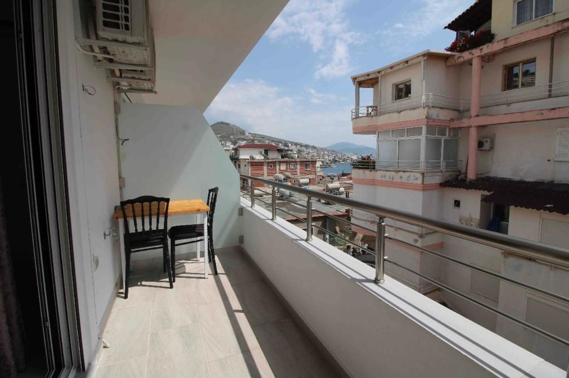 Ersid Apartaments In The Centre Sarande Luaran gambar